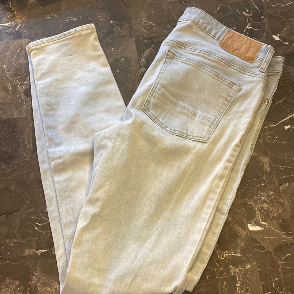 Pacsun Men Light Wash Stacked Skinny Blue Jeans 32x32